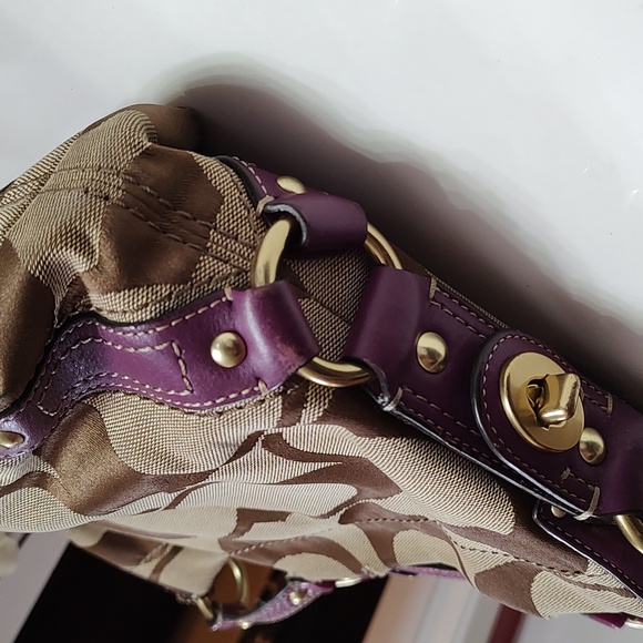 Coach Signature Jacquard Satchel - Picture 11 of 13